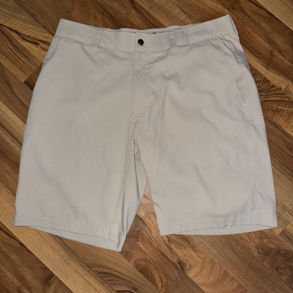 Golf shorts